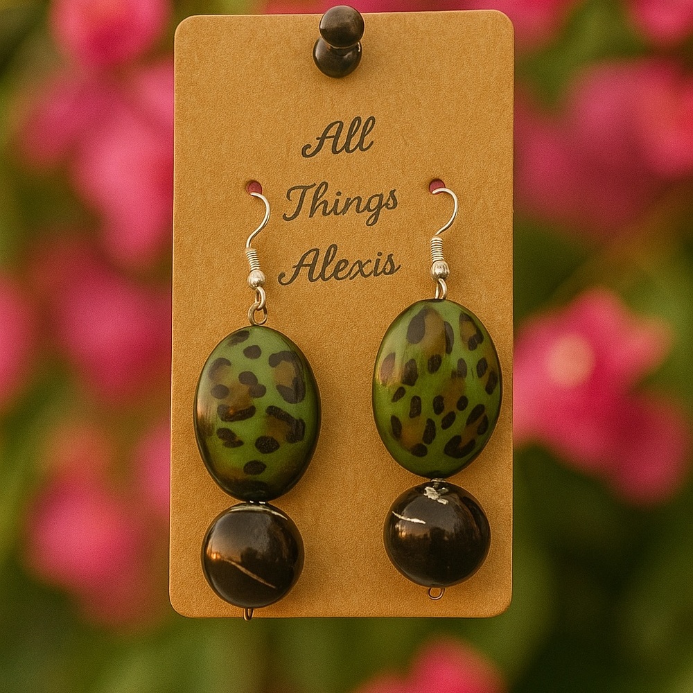 Handmade Faux Leopard Print Howlite Beaded Earrings - Picture 1 of 1